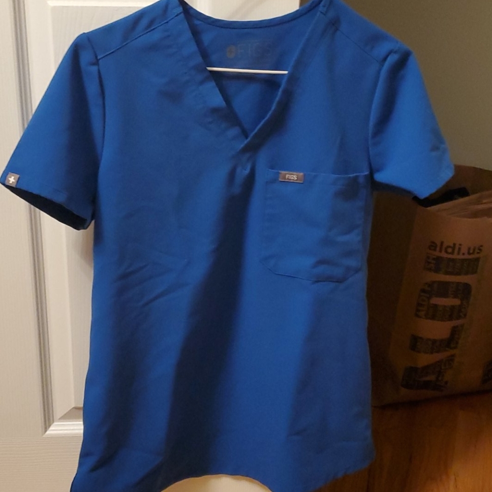 Blue Figs Scrub Set